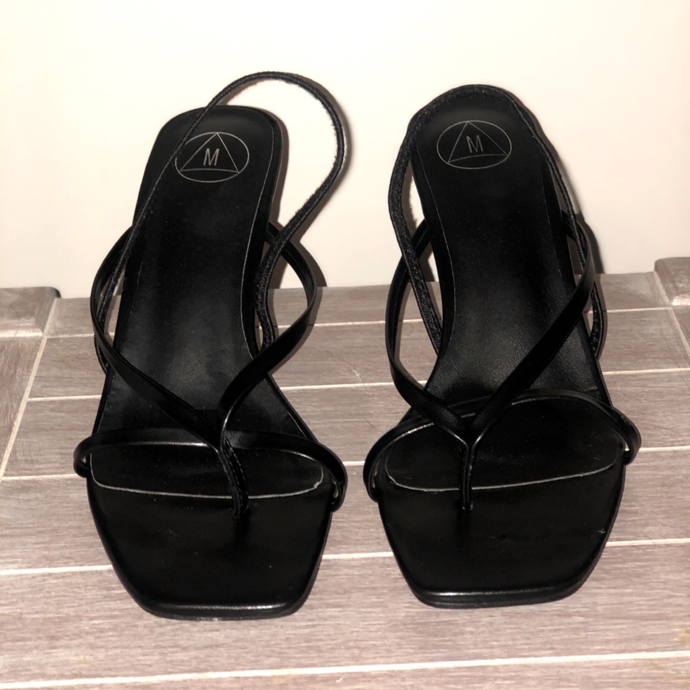 Strappy sandal